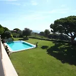 别墅 Amazing Portuguese Heroine 6 Bedrooms Stunning Position *