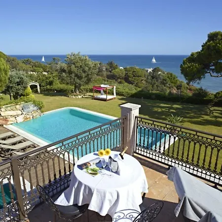 Amazing Portuguese Heroine 6 Bedrooms Stunning Position On The Cliffs Above A