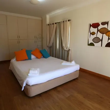Villa Amazing Portuguese Heroine 6 Bedrooms Stunning Position On The Cliffs Above A