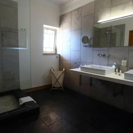 Amazing Portuguese Heroine 6 Bedrooms Stunning Position On The Cliffs Above A Villa Albufeira