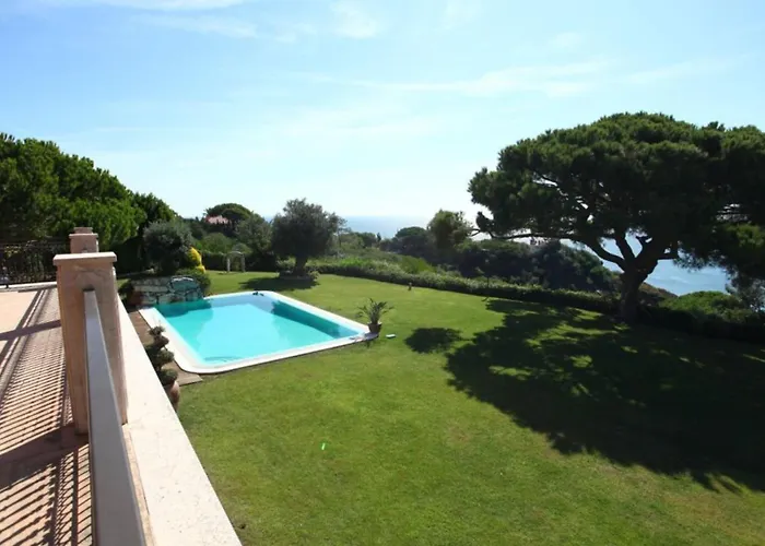 Villa Amazing Portuguese Heroine 6 Bedrooms Stunning Position *