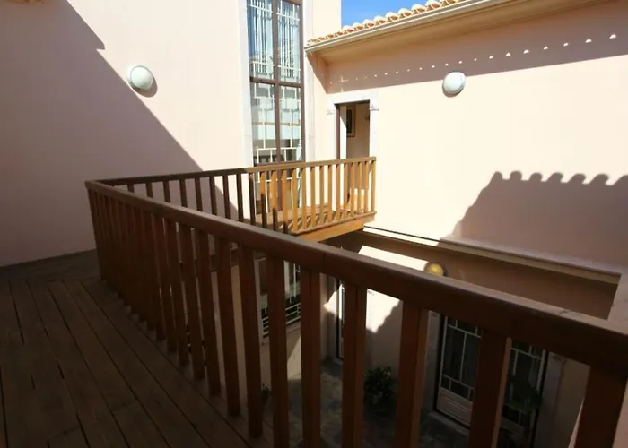 Amazing Portuguese Heroine 6 Bedrooms Stunning Position *