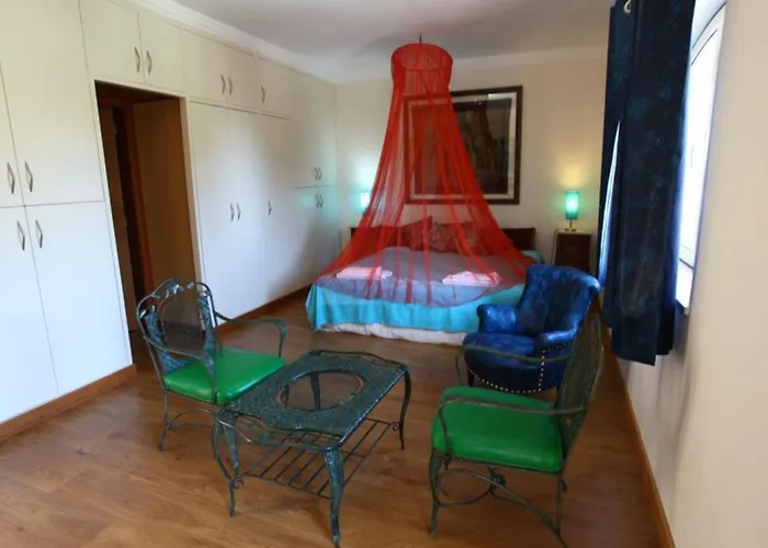 Amazing Portuguese Heroine 6 Bedrooms Stunning Position Albufeira
